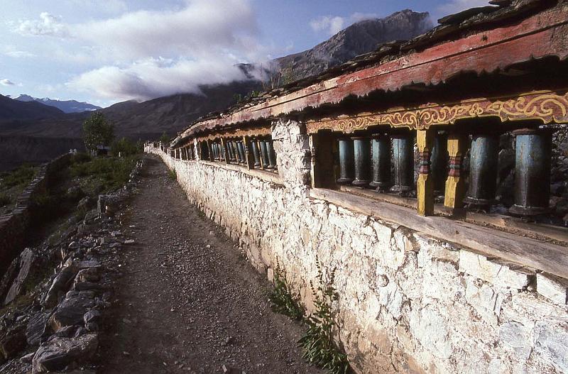 WT 1000 182-23 Nepal.jpg